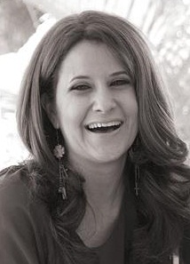 Ana Connery headshot