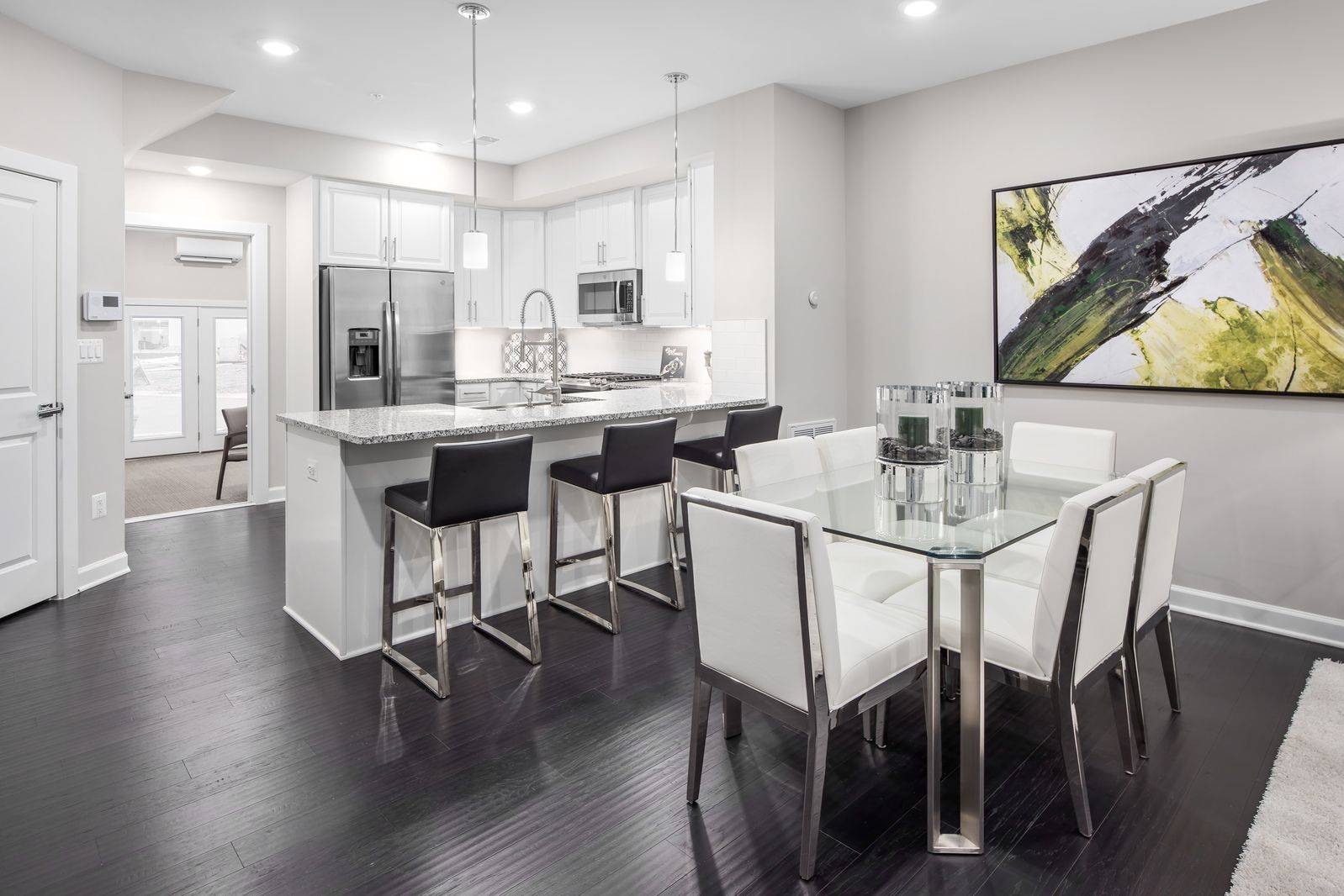 DON'T MISS YOUR OPPORTUNITY TO OWN AT PADDOCK POINTE TOWNHOME CONDOS!:Paddock Pointe hastwo remaining opportunities for you to own a brand new Addison townhome condo with a 1-car garage!Schedule your 1-on-1 Appointment today!